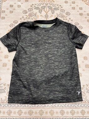 Old Navy Black Heather Boys' Active Short Sleeve Tee
